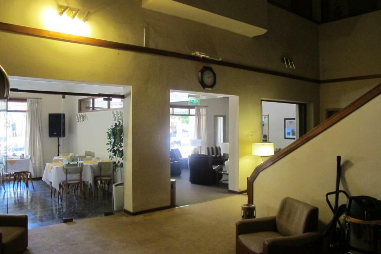 Hotel Emperador Necochea Extérieur photo
