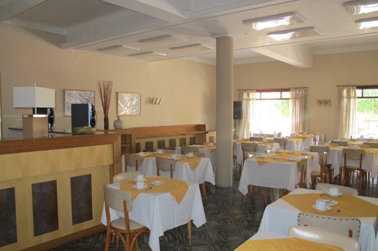 Hotel Emperador Necochea Extérieur photo